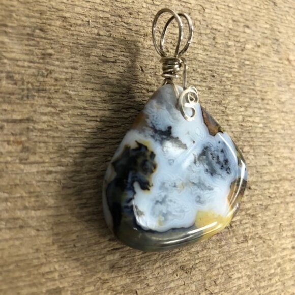 Rare Crazy Lace Multi-Colored Agate Pendant - Picture 3 of 5